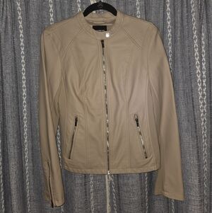 Women's Tan Jacket